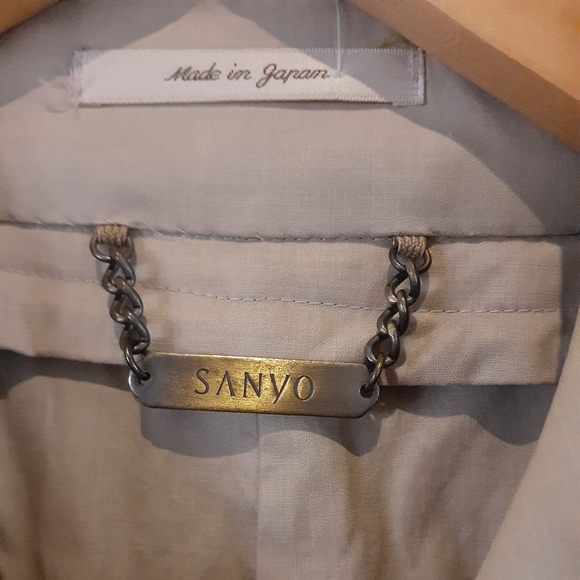 Sanyo (Harry Rosen) Vintage Japan Men's 44 R Double Breasted Trench Coat Tan - Picture 3 of 4